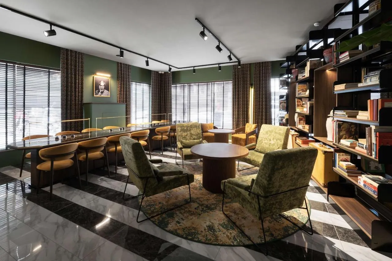 ***** Otel Radisson Collection Hotel, Santa Sofia Milano İtalya
