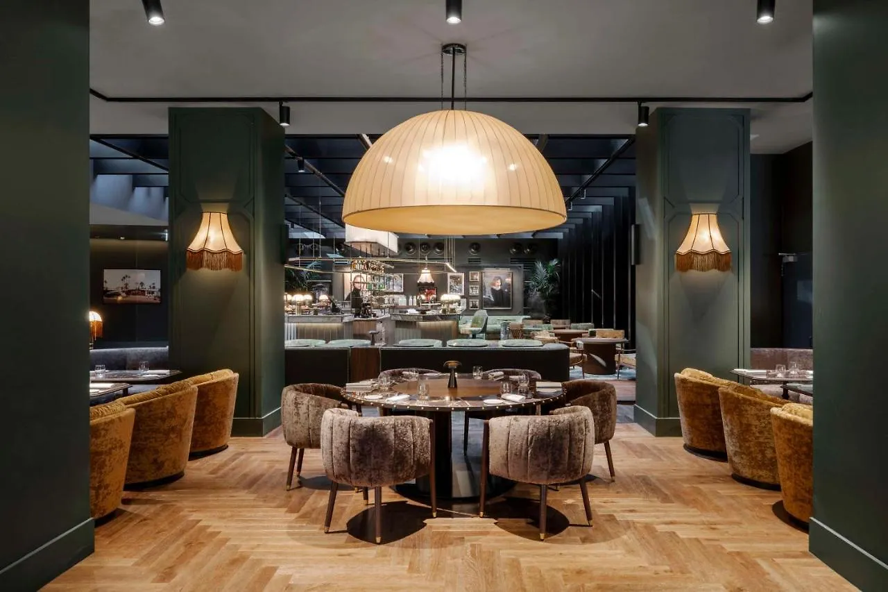 Otel Radisson Collection Hotel, Santa Sofia Milano