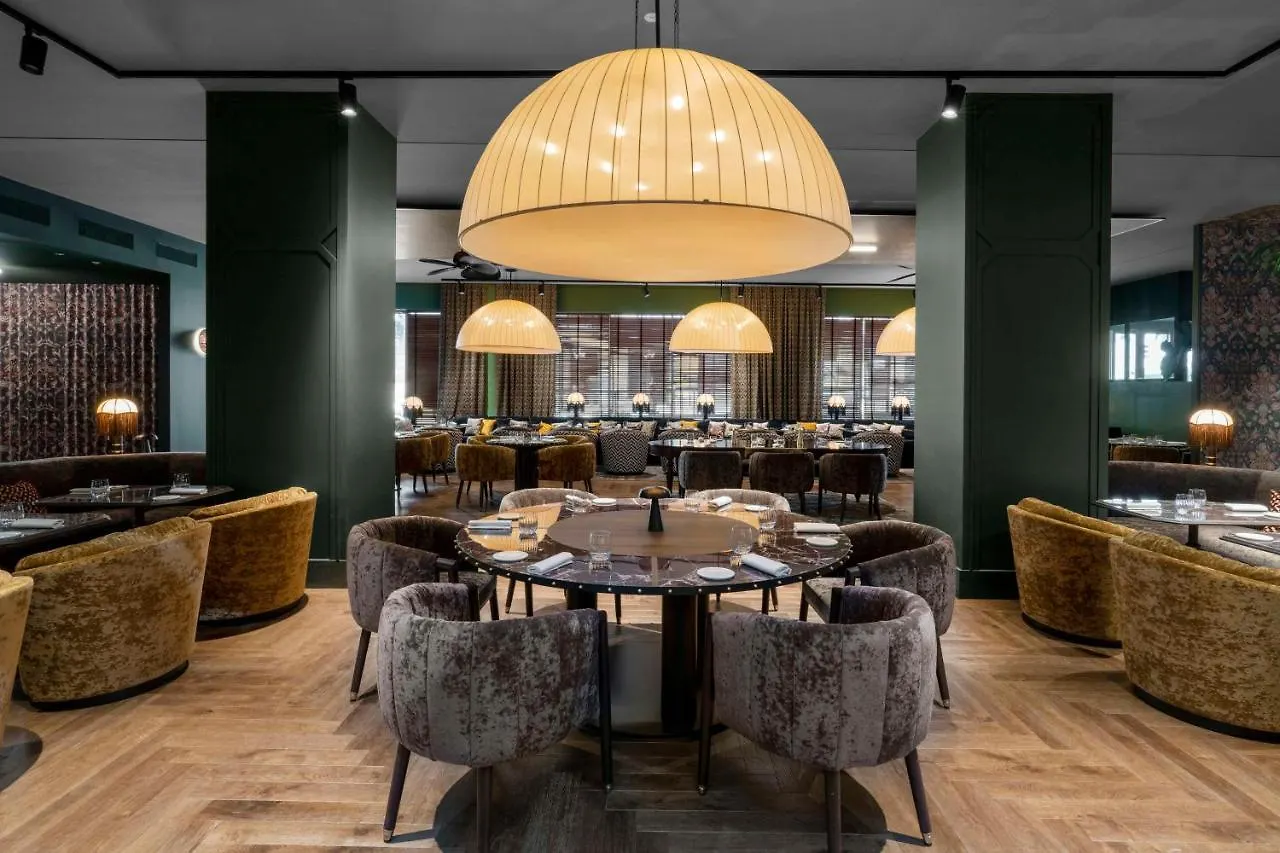 Radisson Collection Hotel, Santa Sofia Milano İtalya