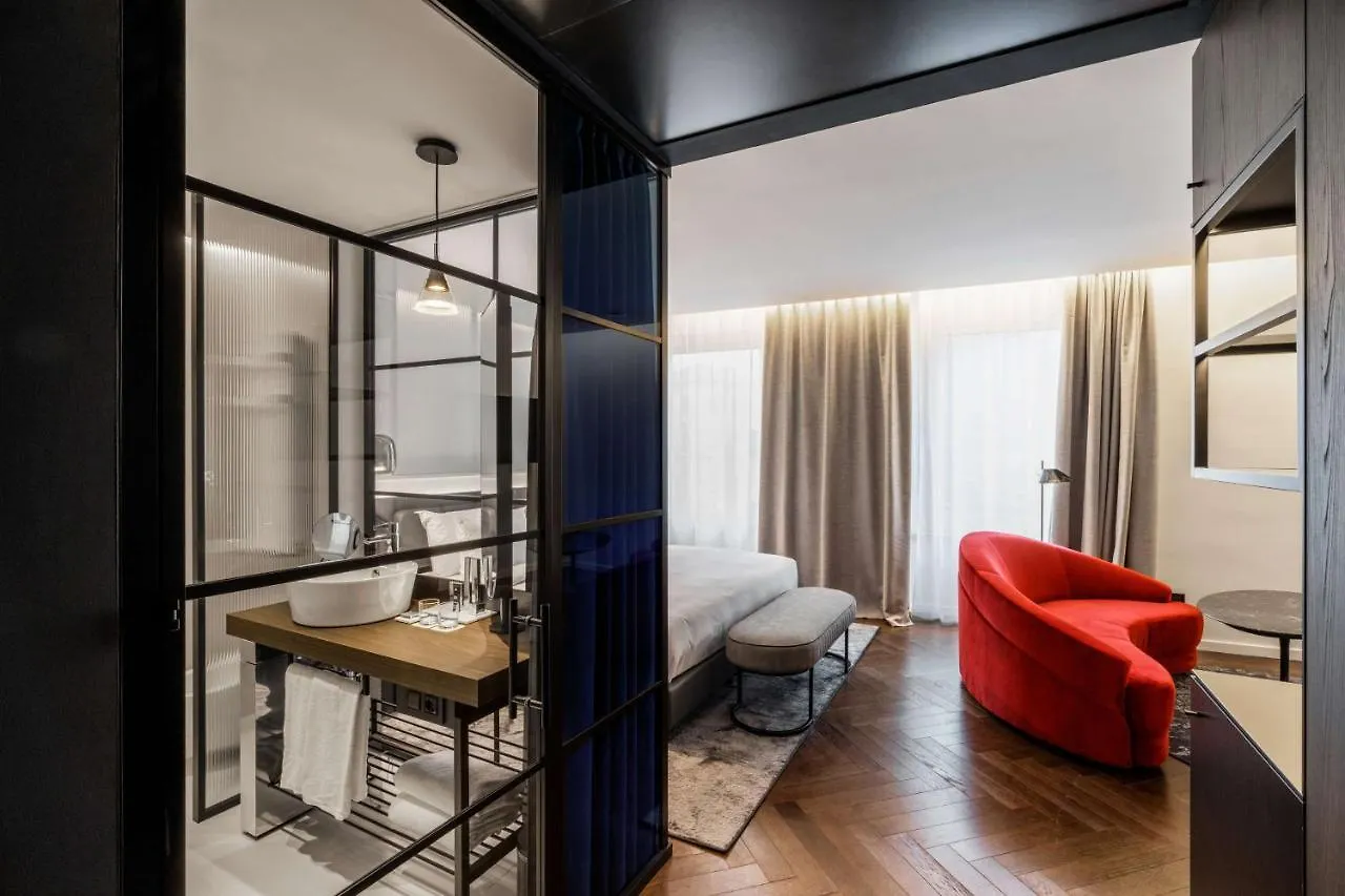 Radisson Collection Hotel, Santa Sofia Milano Otel