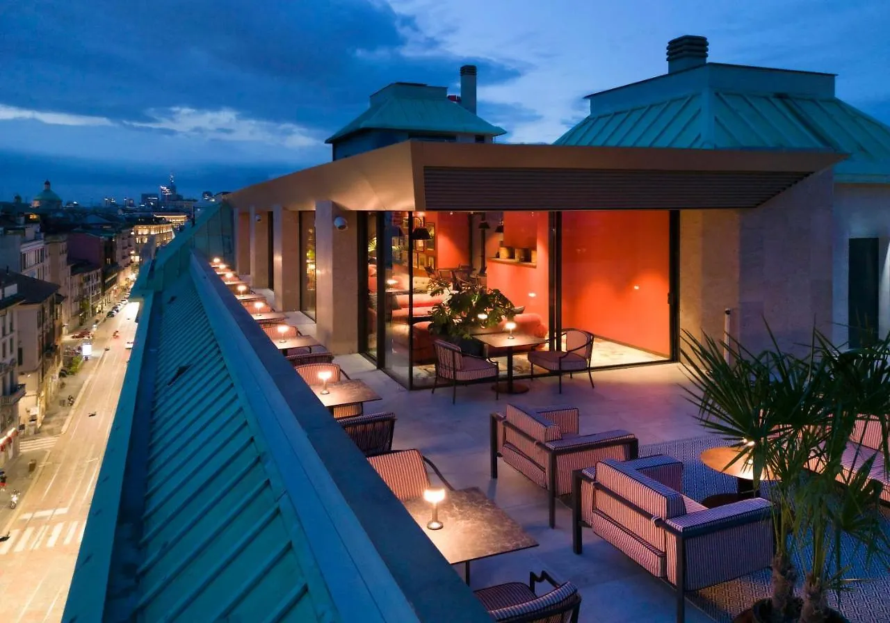 Radisson Collection Hotel, Santa Sofia Milano İtalya