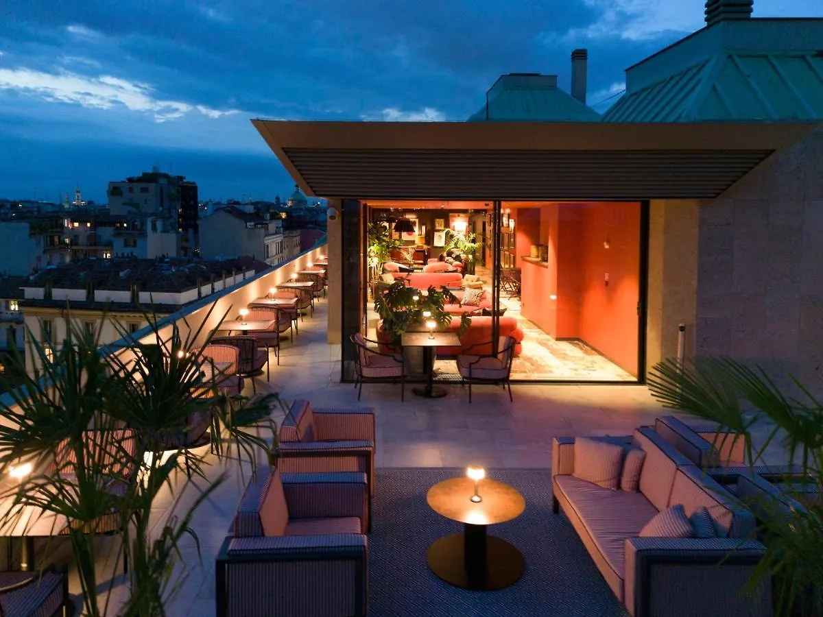 Radisson Collection Hotel, Santa Sofia Milano İtalya