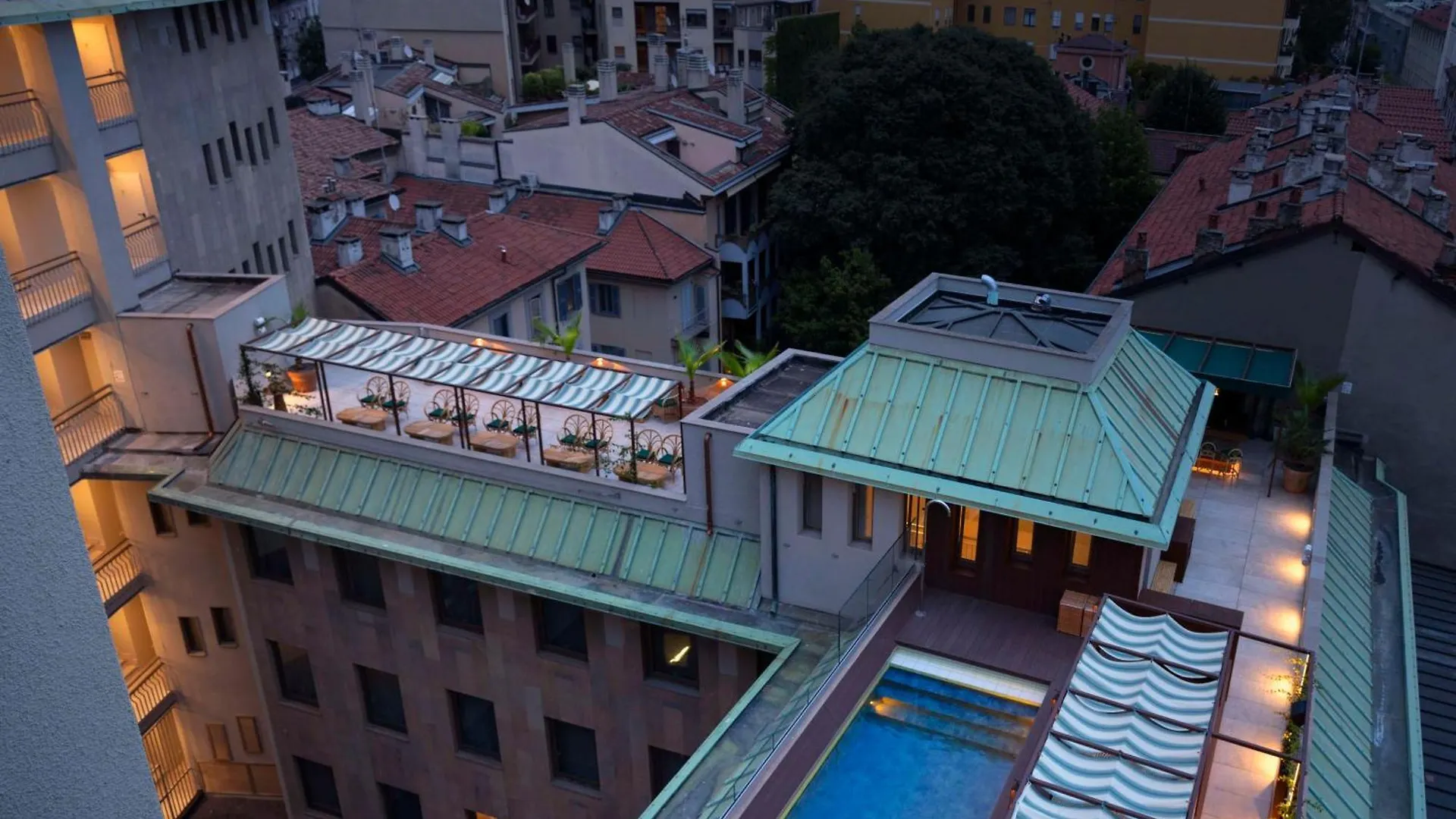 Radisson Collection Hotel, Santa Sofia Milano 5*,