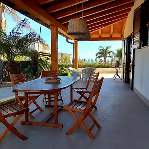 Vakantiehuis Residenza Medea Villaggio Mosè