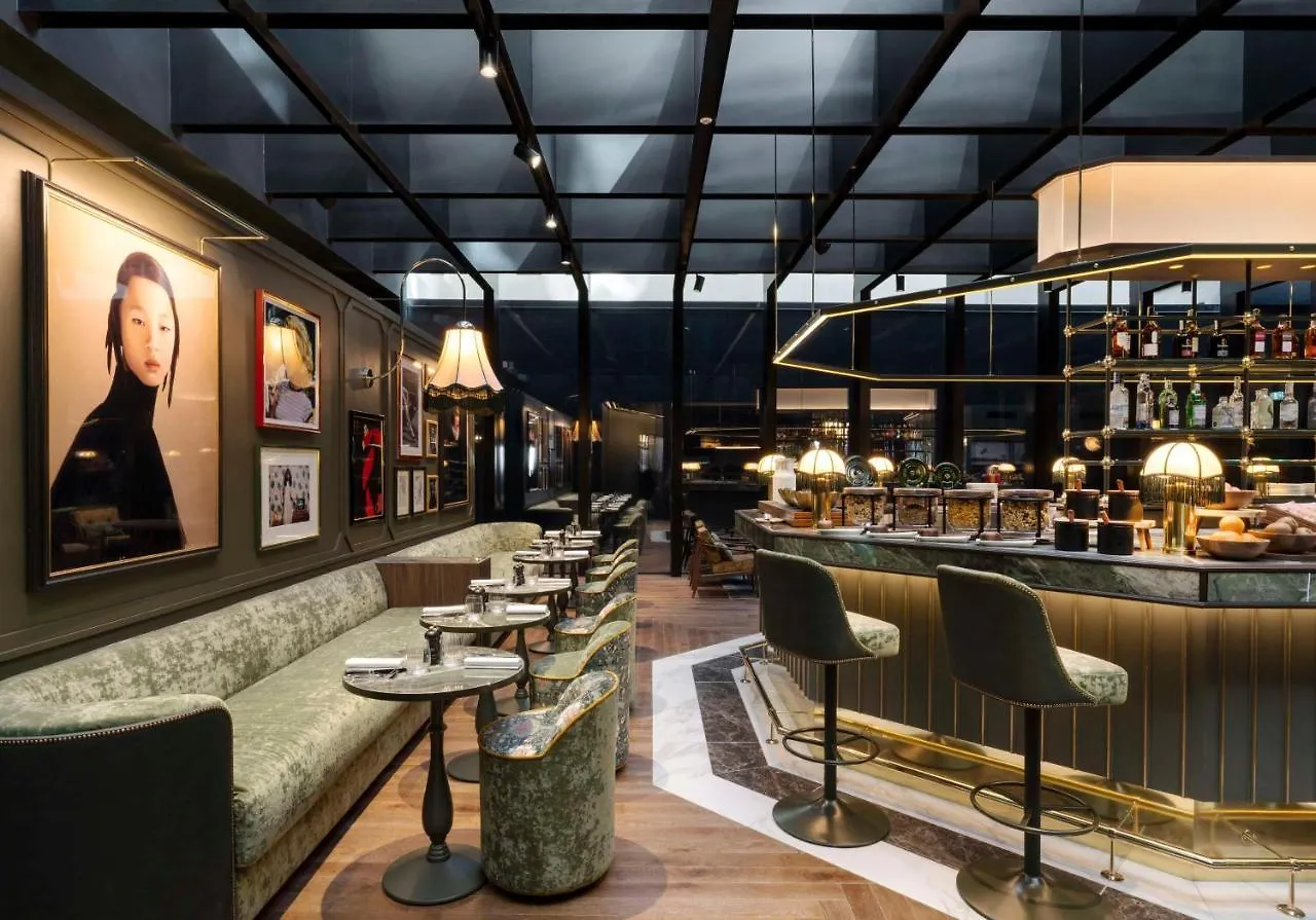 Radisson Collection Hotel, Santa Sofia Milan Hotel